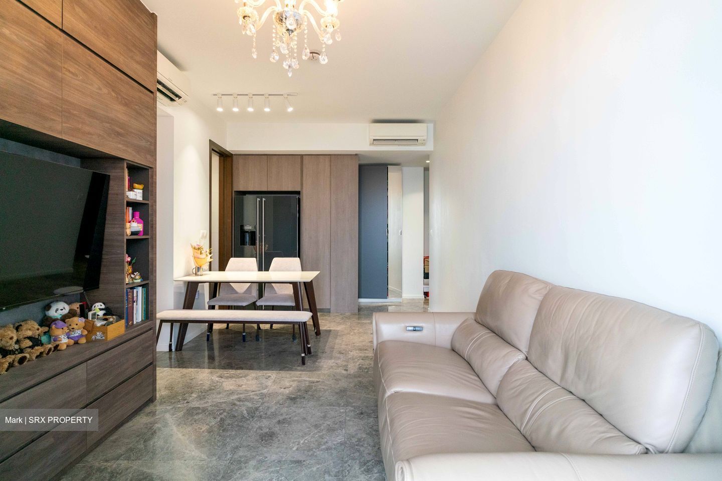 Avenue South Residence (D3), Apartment #558398681